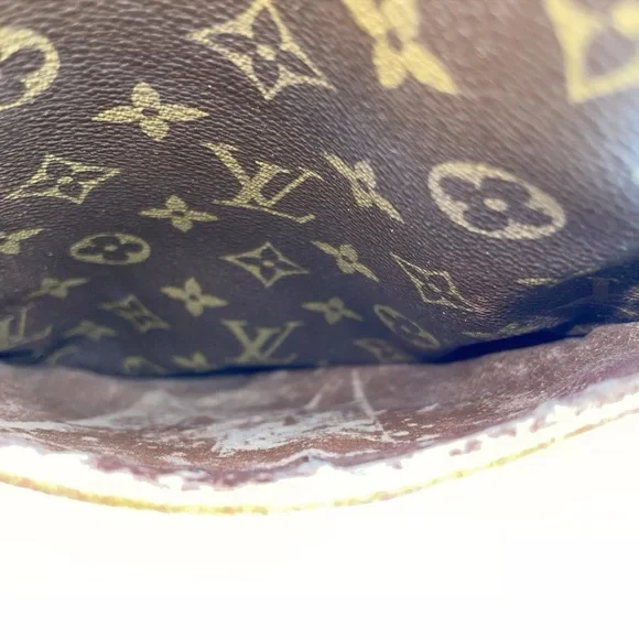 Authentic LOUIS VUITTON Danube Monogram Crossbody GM Bag LV - Picture 13 of 16